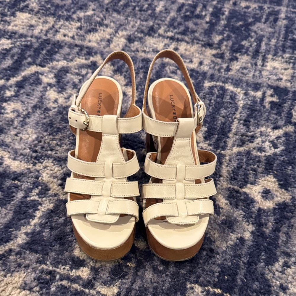 Lucky Brand Chunky Fisherman Sandals